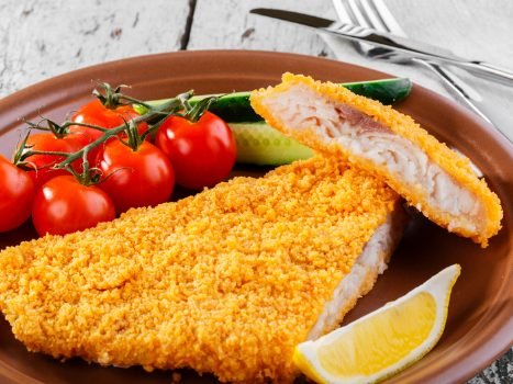 Filete apanado preparado con base de apanar